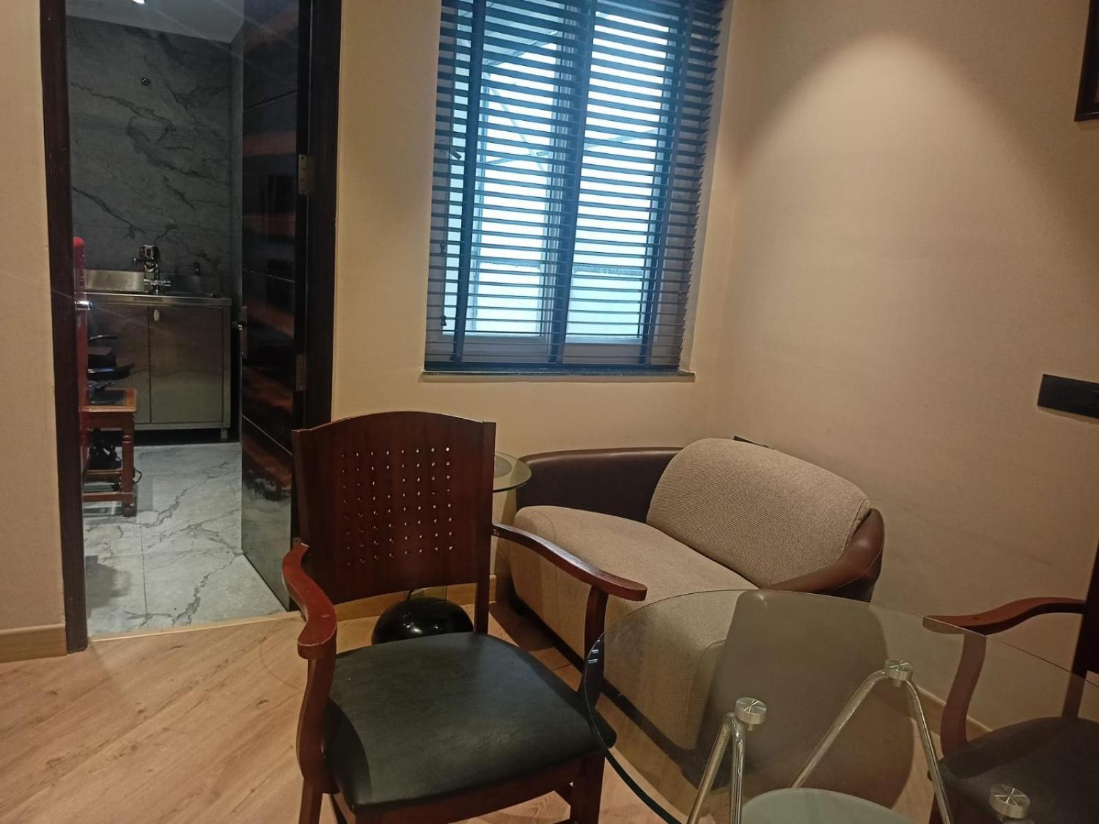 Cosy Grand, Chanakyapuri By The Cosy Hotel 4*