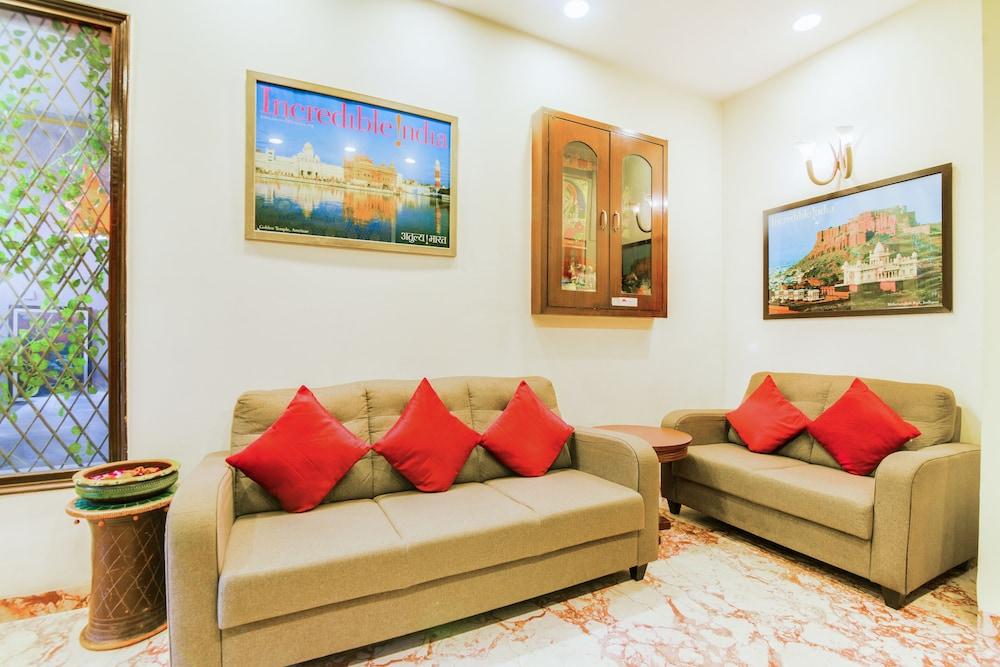 Cosy Grand, Chanakyapuri By The Cosy Hotel 4*