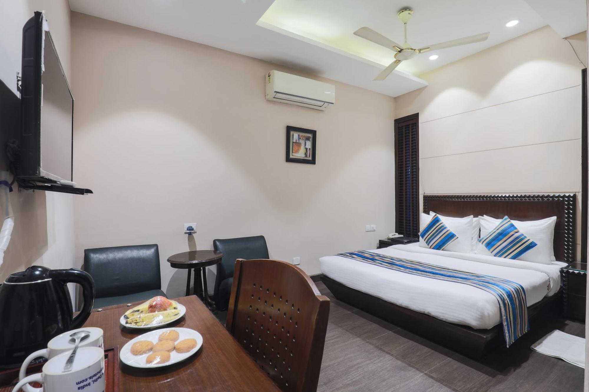 Hotel Cosy Grand, Chanakyapuri By The Cosy New Delhi