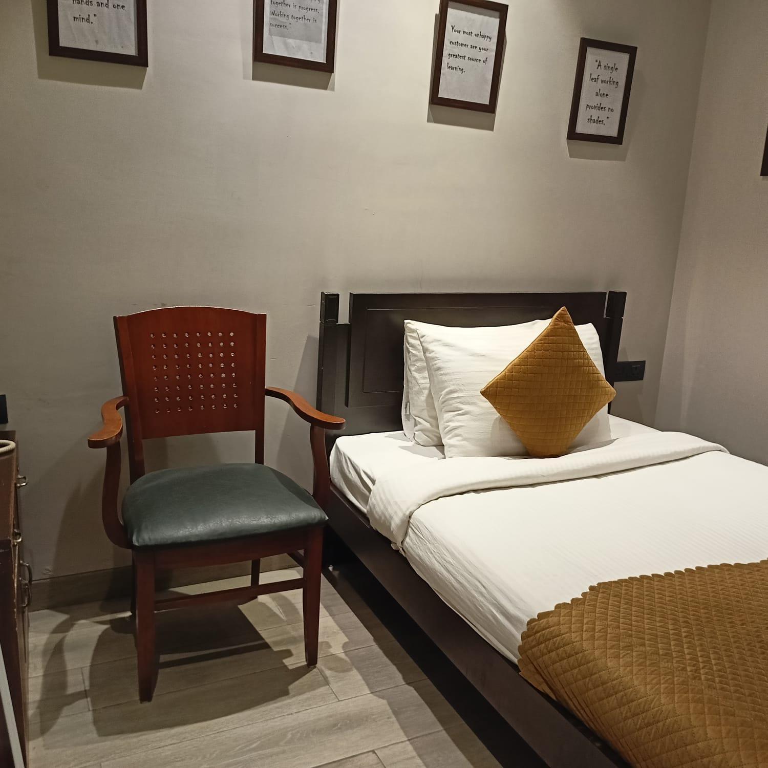 Cosy Grand, Chanakyapuri By The Cosy Hotel New Delhi