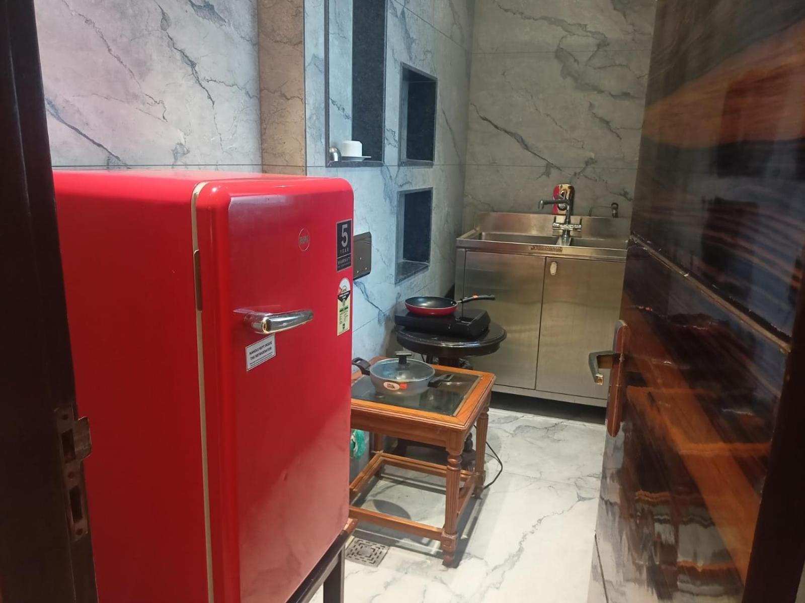 Hotel Cosy Grand, Chanakyapuri By The Cosy New Delhi