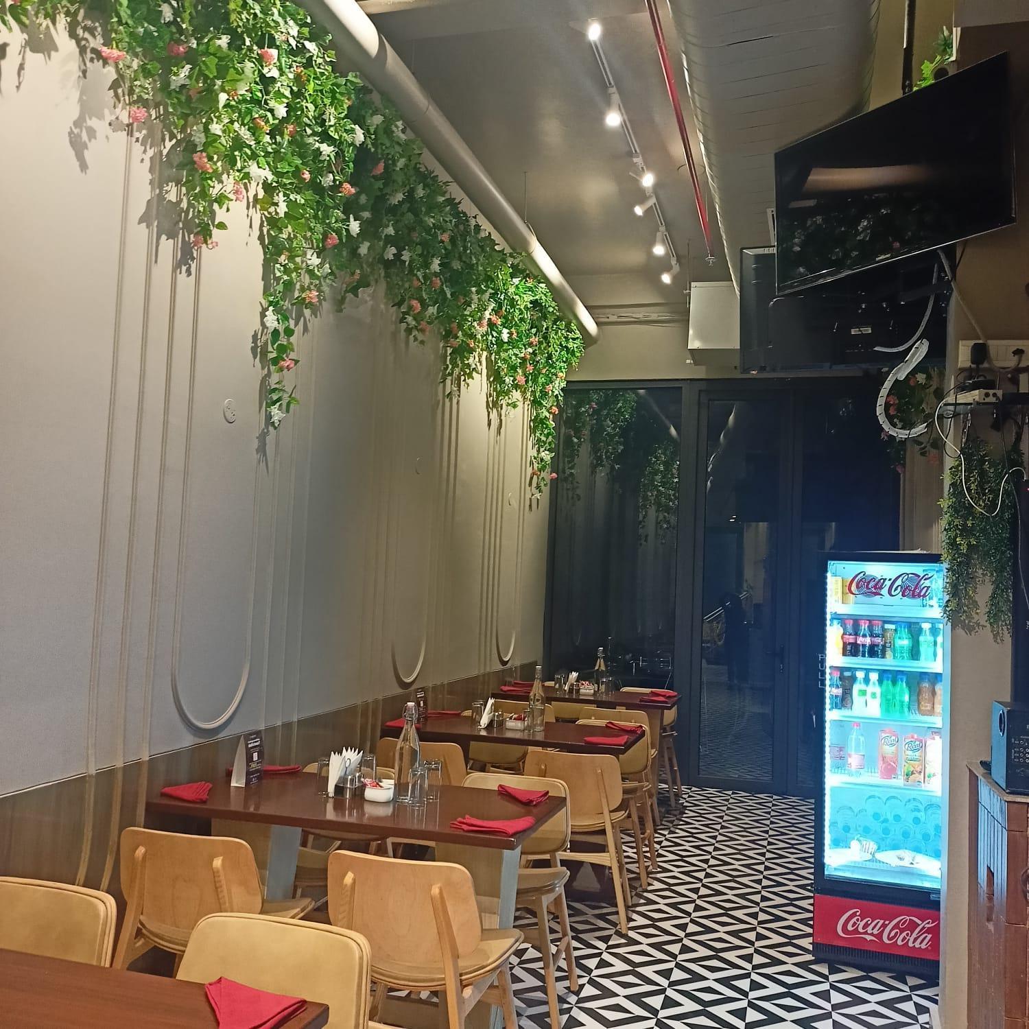 Cosy Grand, Chanakyapuri By The Cosy Hotel New Delhi